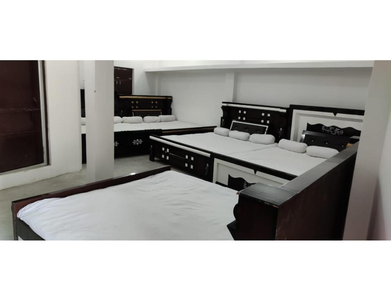 Hotel Shri Nivasa Inn, Kothi Godarpura ภายนอก รูปภาพ